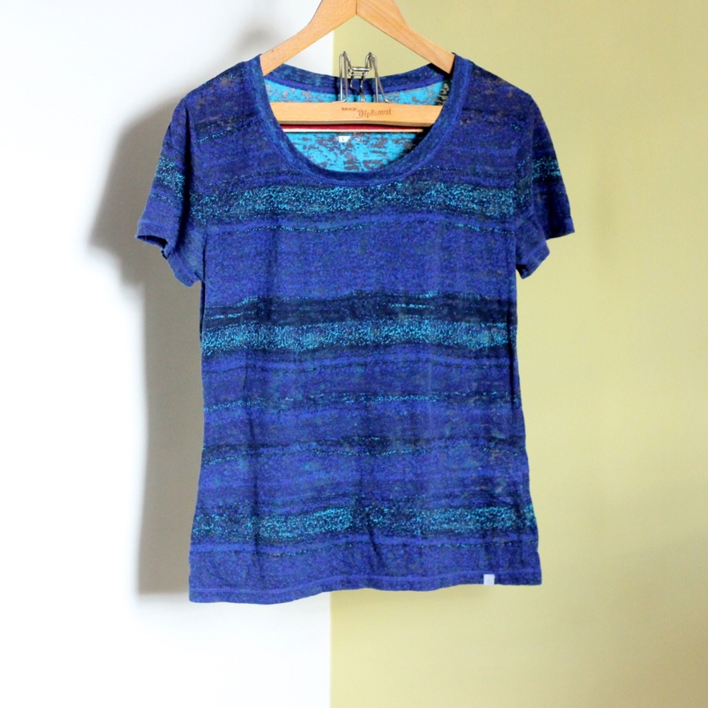 Short sleeve blue Alpine shirt - Women's size large